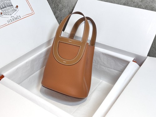  Handbags Hermes in the loop size:18 cm