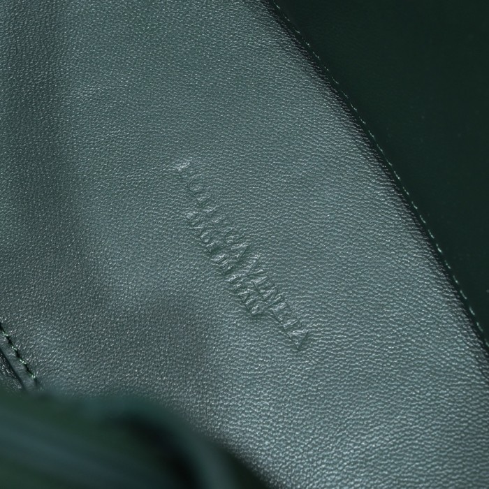 handbags Bottega Veneta 7463# size:19*25*10.5cm