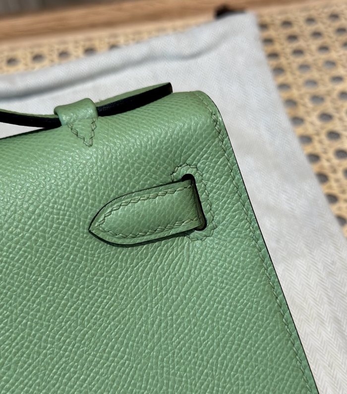  Handbags Hermes Mini kelly size:22 cm