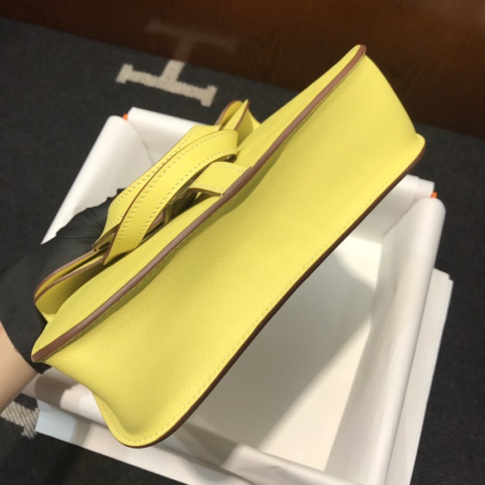  Handbags Hermes Halzan  size:22 cm