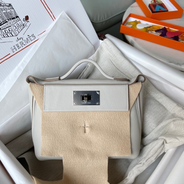  Handbags Hermes mini ever color size：21 cm