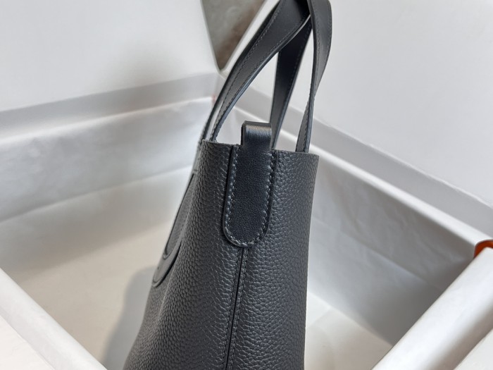  Handbags Hermes in the loop size:18 cm