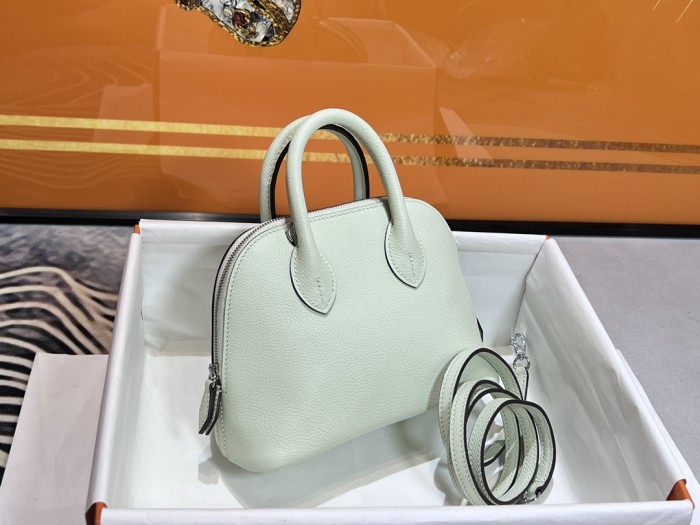  Handbags Hermes Mini bolide size:19*14*8 cm