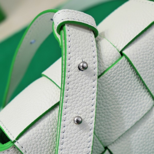 handbags Bottega Veneta 6813# size:12*8*4