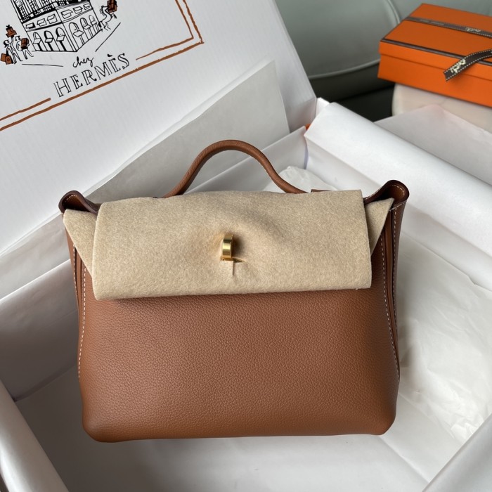  Handbags Hermes mini ever color size：21 cm