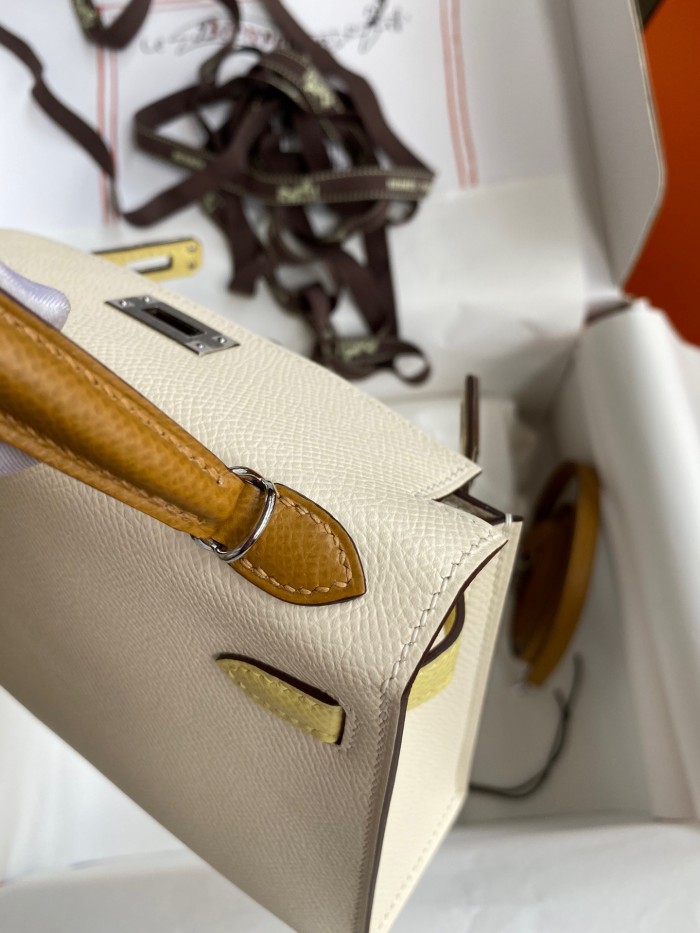  Handbags Hermes mini Kelly size:19 cm 