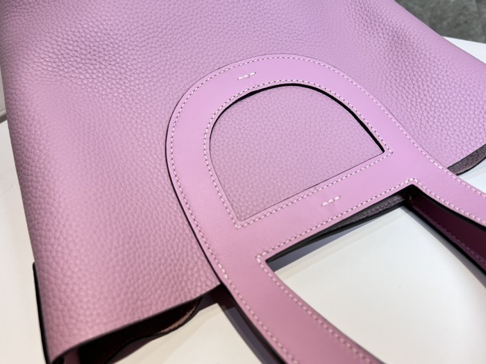  Handbags Hermes in the loop size:18 cm