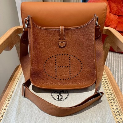  Handbags Hermes evelyne size:29 cm