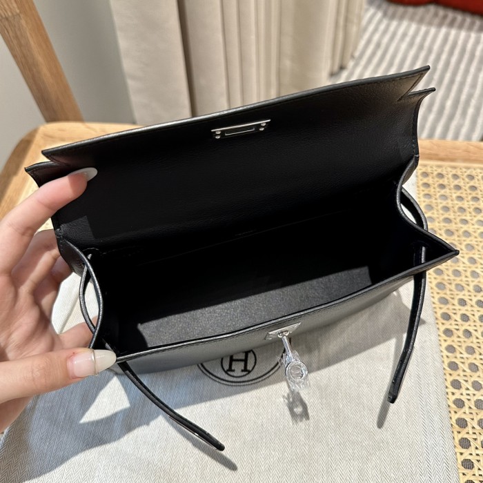  Handbags Hermes Mini kelly size:22 cm