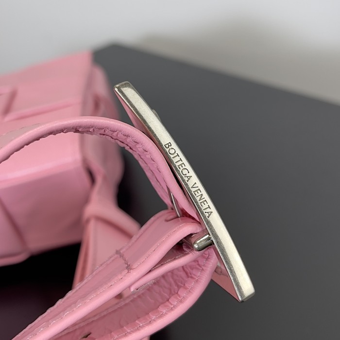 handbags Bottega Veneta 667298 size:23*15*5cm