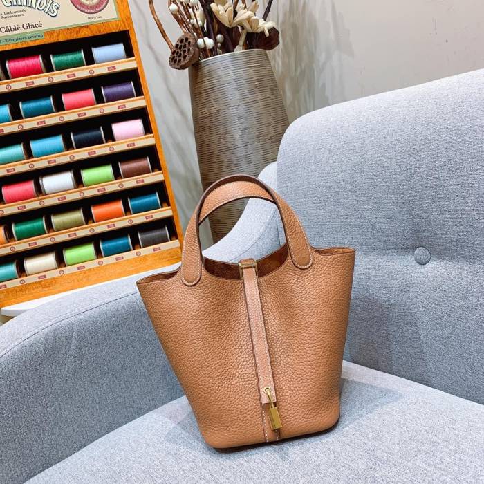  Handbags Hermes Picotin size:18 cm