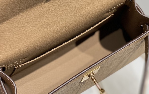  Handbags Hermes  𝗠𝗶𝗻𝗶 𝟎𝐒 size:19 cm