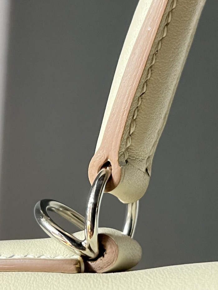  Handbags Hermes Lakis