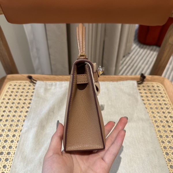  Handbags Hermes mini Kelly size:19 cm