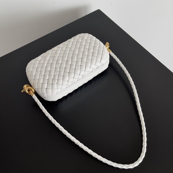 handbags Bottega Veneta 717623 size:20.5*6*12.5cm