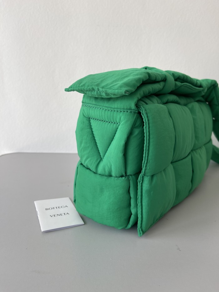 handbags Bottega Veneta 628951 size:32*19*14