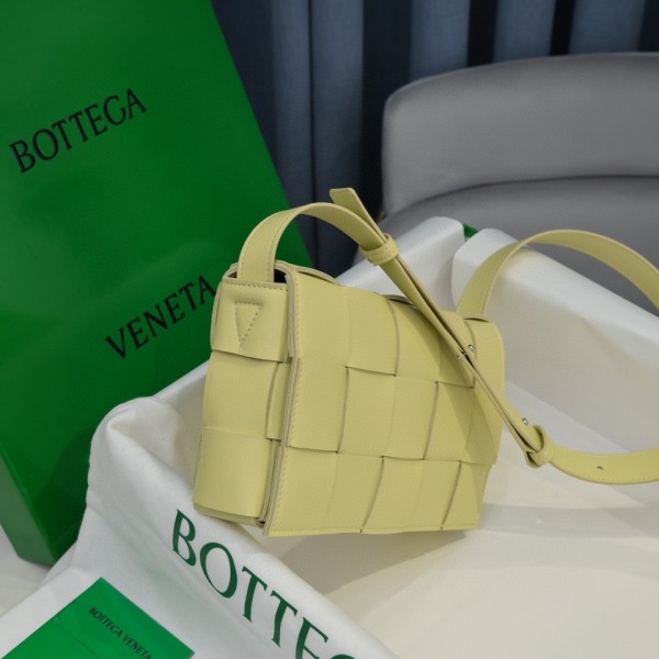 handbags Bottega Veneta 6687# size:23*15*5cm