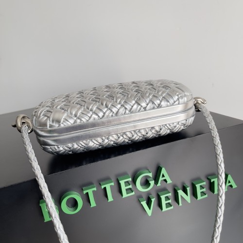 handbags Bottega Veneta 717623 size:20.5*6*12.5cm