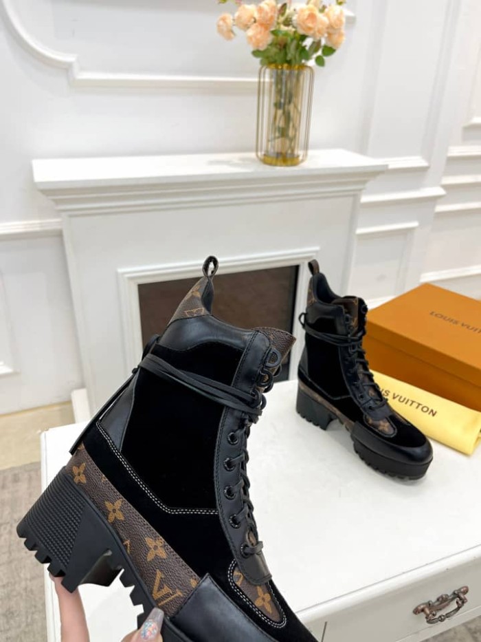 Louis Vuitton Laureate Platform Desert Boot Black