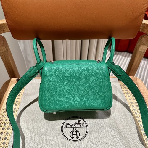  Handbags Hermes mini Lindy size:19 cm