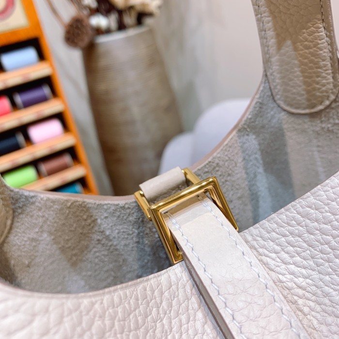  Handbags Hermes Picotin Lock  size:18 cm