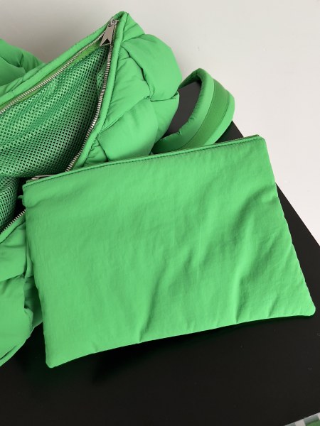 handbags Bottega Veneta 690891 size:42*26*13cm