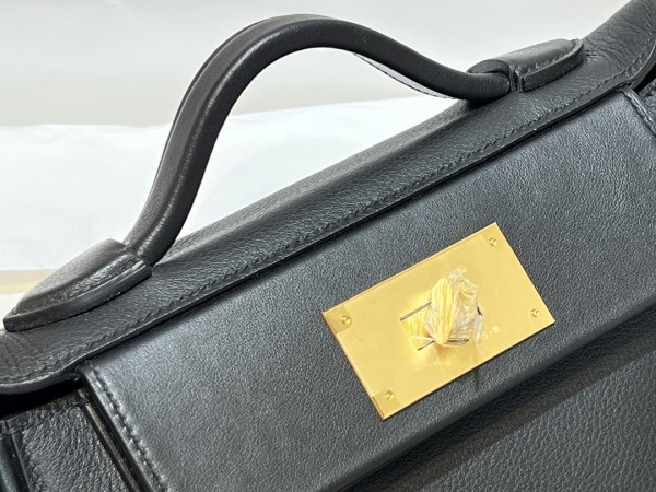  Handbags Hermes mini 2424 