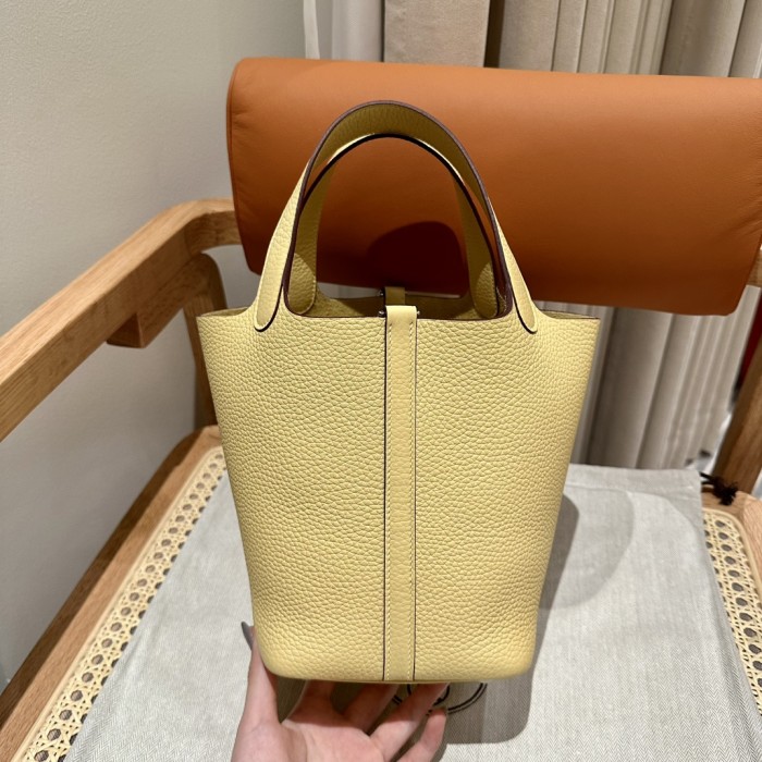  Handbags Hermes  Picotin lock size:18 cm