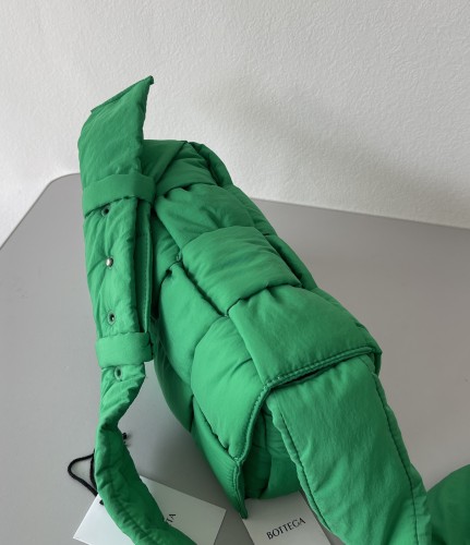 handbags Bottega Veneta 628951 size:32*19*14