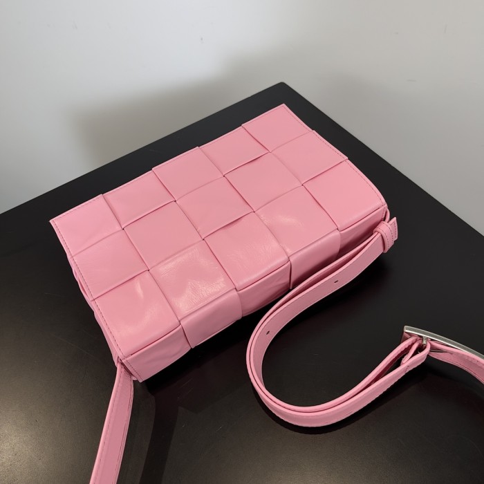 handbags Bottega Veneta 667298 size:23*15*5cm