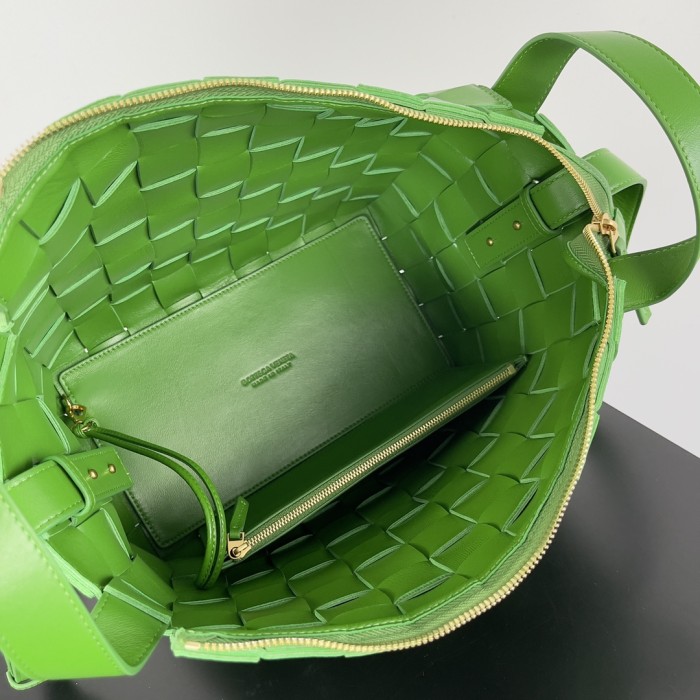 handbags Bottega Veneta 730327 size:28*21*16