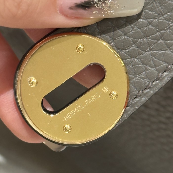  Handbags Hermes Lindy size:26 cm