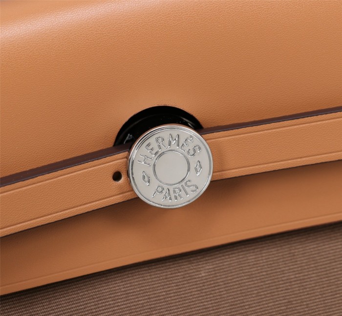  Handbags Hermes Cabag size:31 cm