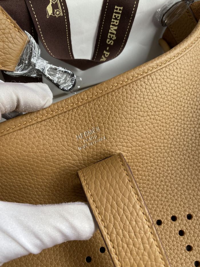  Handbags Hermes Evelyn size:29 cm