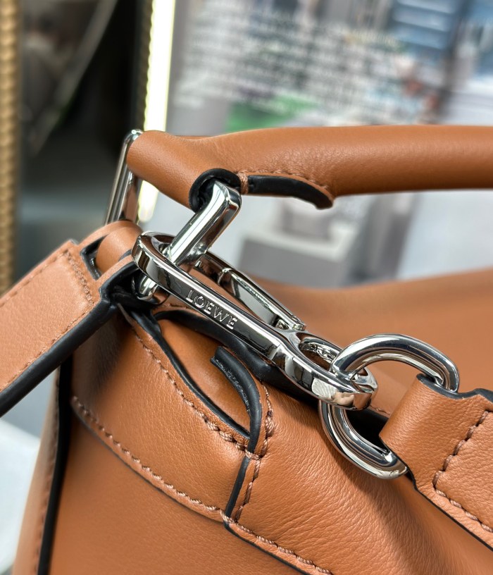  Handbags LOEWE Jonathan Anderson size:24-10.5-16 cm