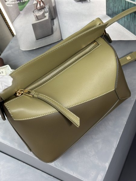  Handbags  LOEWE Jonathan Anderson size:24-10.5-16 cm
