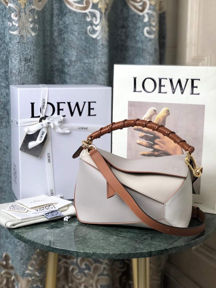  Handbags LOEWE Jonathan Anderson size:24-10.5-16 cm