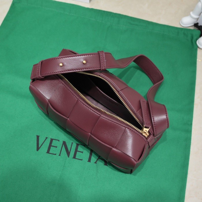 handbags Bottega Veneta 9305 size:23.5*10*10cm