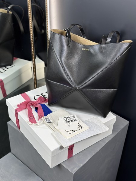  Handbags LOEWE 𝙋𝙪𝙯𝙯𝙡𝙚 𝙁𝙤𝙡𝙙  size:25.5-14.5-31.5 cm