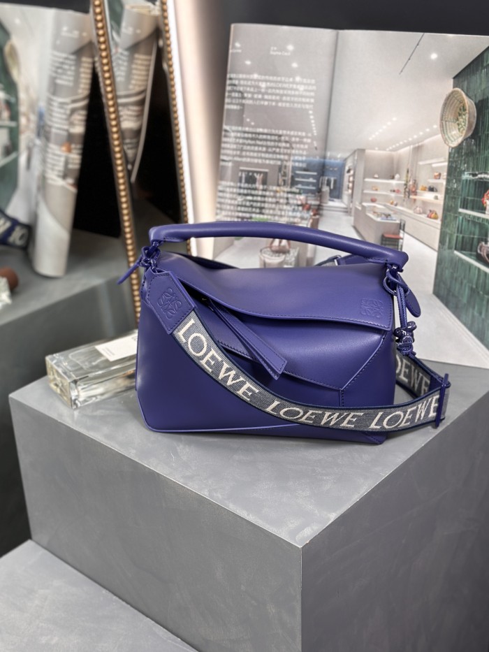  Handbags LOEWE 𝙿𝚞𝚣𝚣𝚕𝚎 𝚎𝚍𝚐𝚎 size:24×16.5×10.5 cm