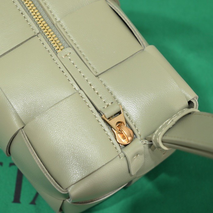 handbags Bottega Veneta 9305 size:23.5*10*10cm