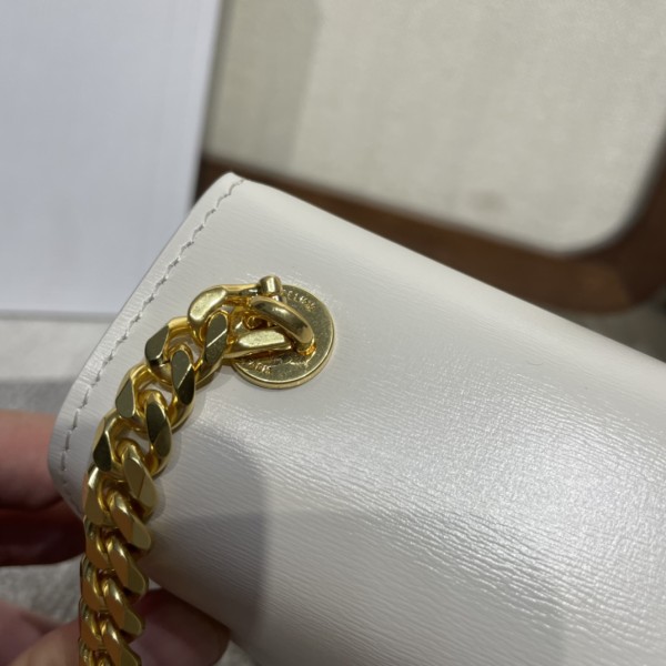  Handbags Hermes 110973 size:19 X 15 X 6 cm