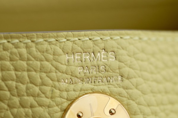  Handbags Hermes Lindy mini tc