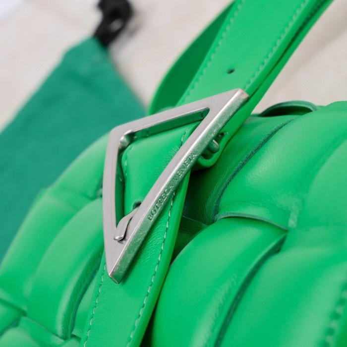 handbags Bottega Veneta 6677# size:20*7*12.5cm