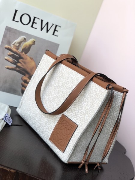 Handbags LOEWE Cushion tote size:35-27-19 cm