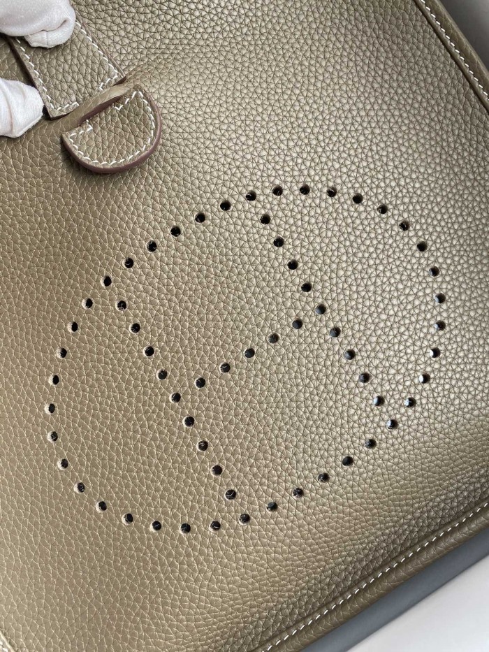  Handbags Hermes Evelyn size:29 cm