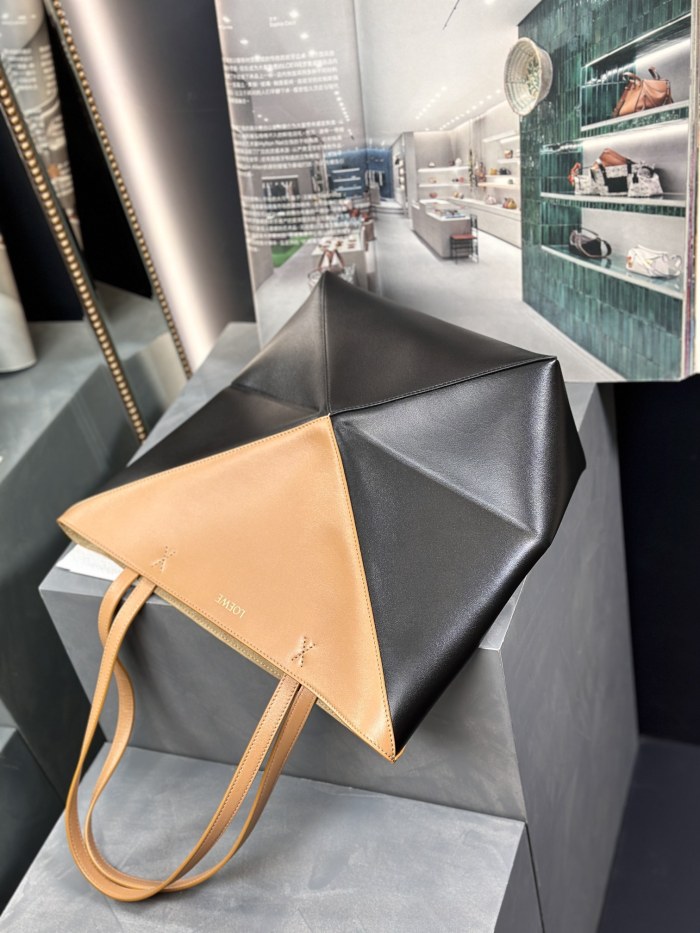  Handbags LOEWE 𝙋𝙪𝙯𝙯𝙡𝙚 𝙁𝙤𝙡𝙙  size:25.5-14.5-31.5 cm