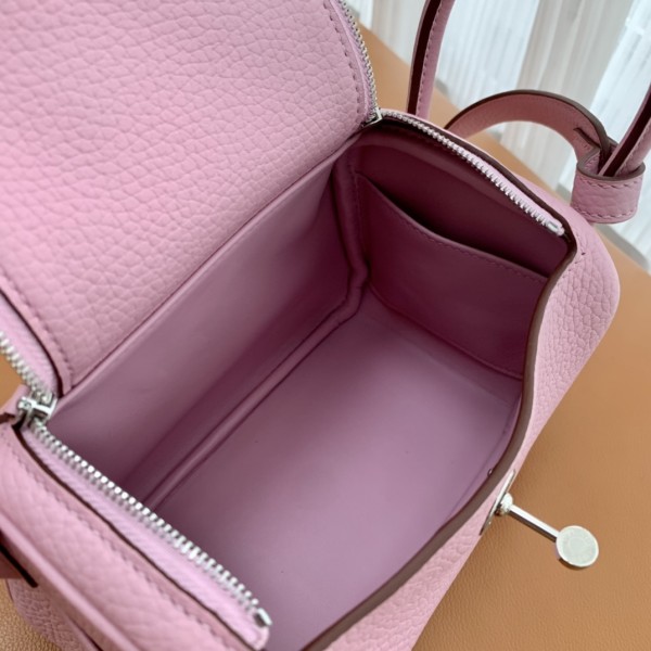  Handbags Hermes Lindy mini tc