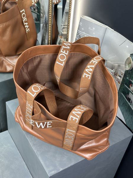  Handbags LOEWE 𝙁𝙤𝙡𝙙 𝙎𝙝𝙤𝙥𝙥𝙚𝙧 size:50×20×31 cm