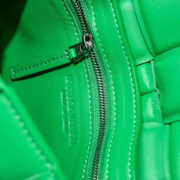 handbags Bottega Veneta 6677# size:20*7*12.5cm